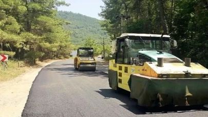 Muğla Büyükşehir, Marmaris’te 183 Km Yol Çalışması Yaptı