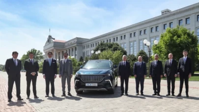 Özbekistan Cumhurbaşkanı Mirziyoyev Togg'u teslim aldı