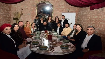 Seçkin isimler Dora Magazin ?? ArsaVev iftarında bir araya geldi