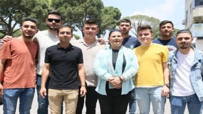 Aydın Büyükşehir Belediye Başkanı Özlem Çerçioğlu Kuyucak Pazarı’nı Ziyaret Etti