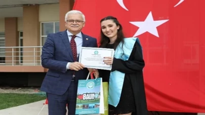 Başkan Deveciler: “Gençlerimiz Geleceğimizdir”