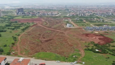 Başkan’dan çifte müjde: Türkiye’de parmakla gösterilecek