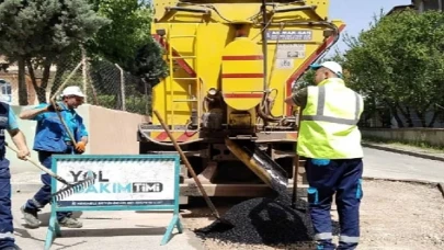 Büyükşehir Yol Bakım Timi her yere yetişiyor