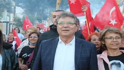 Edremit Belediye Başkanı Arslan, 19 Mayıs’ı kutladı