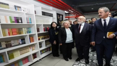 Kandilli Kız Anadolu Lisesi’ne ’Nabi Avcı Kütüphanesi’