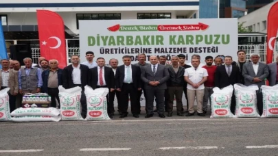 Karpuz üreticilerine malzeme desteği