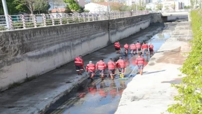 Kayseri Kocasinan’da kanal temizliği