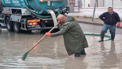 Manisa Turgutlu’da ’sağanak’ seferberliği