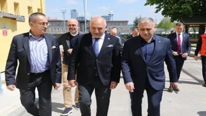 TFF Başkanı Mehmet Büyükekşi, Ankara Kulüplerini Ziyaret Etti