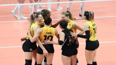 VakıfBank sezonu 3. tamamladı