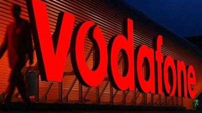 Vodafone 11 bin kişiyi işten çıkarıyor