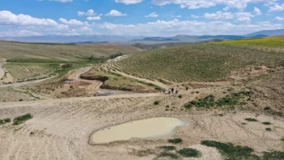 150 hektarlık arazi suya kavuştu