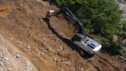 Başkan Sandıkçı: “Heyelanları ve heyelan risklerini ortadan kaldırıyoruz”