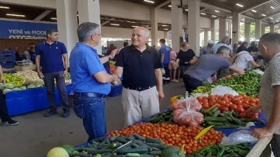 Başkan Topaloğlu pazar esnafıyla bir araya geldi