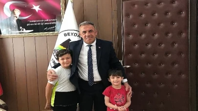 Beydağ Belediye Başkanı Feridun Yılmazlar, Kurban Bayramı dolayısıyla bir mesaj yayınladı