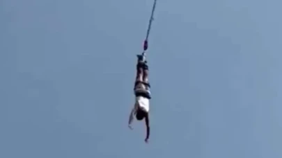 Bungee Jumping yaparken ip koptu