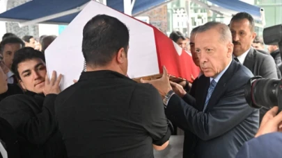 Cumhurbaşkanı Erdoğan, Mehmet Barlas'ın cenaze törenine katıldı