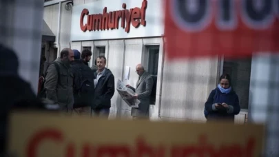 Cumhuriyet 'çikolata kutusunda para' iddiasını reddetti