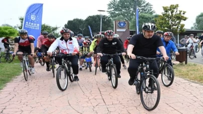 Dünya Bisiklet Günü’nde hayata pedalladılar