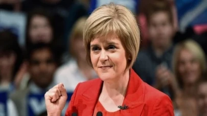 Eski İskoçya Başbakanı Nicola Sturgeon gözaltına alındı