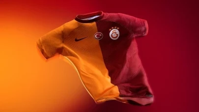 Galatasaray’ın Parçalı Forması Yeniden Sahalarda