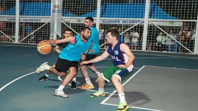 Gaziemir Streetball Turnuvası nefes kesti