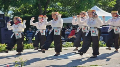 Gölcük’te 13. Bahar Şenliği başladı