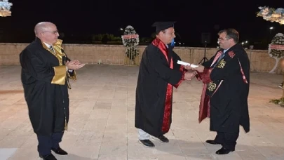 Harran Üniversitesi Personeli Azmiyle Eğitimin Yaşının Olmadığını Herkese Gösterdi