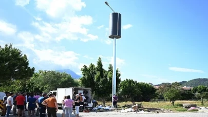 İzinsiz yapılan baz istasyonu çalışması Kemer Belediyesi tarafından durduruldu