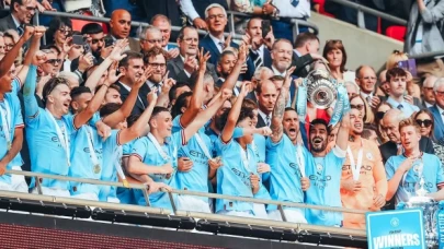 Manchester City yine tarihe geçme peşinde!