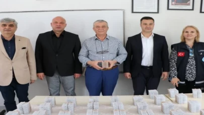 Manisa Gölmarmara’da ana arılar üreticilerle buluştu