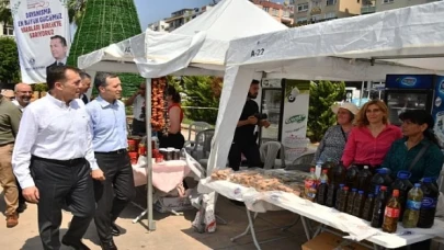 Mersin Yenişehir Belediyesi depremin yaralarını sarmaya devam ediyor