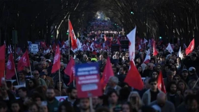 Portekiz’de işçiler, hayat pahalılığına karşı greve gitti