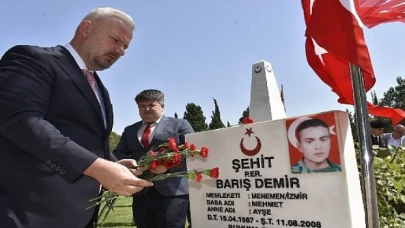 15 Temmuz şehitleri Menemen’de dualarla anıldı