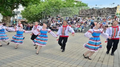 ’Altın Karagöz’ Bursa sokaklarında