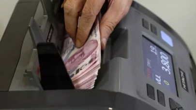 Bankacılık sektörü kredi hacmi 10.2 trilyon lirayı aştı