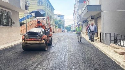 Başkan Sandıkçı, “Sosyal donatı alanları, güvenli ve konforlu yollarla Canik’in değerine değer katıyoruz”