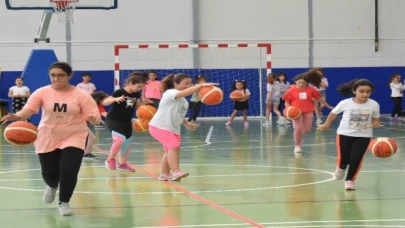 Bozüyük’te basketbol kursuna yoğun ilgi