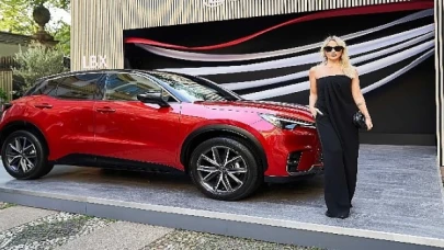 Hadise, Lexus ile Milano’da Sıra Dışı Bir Gün Yaşadı