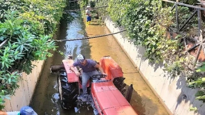 Kemer’de dere temizliği