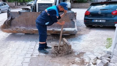 Manisa Kırkağaç’ta taşkınlara karşı ızgara temizliği