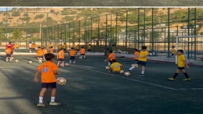 Mardin Büyükşehir geleceğin futbolcularını yetiştiriyor