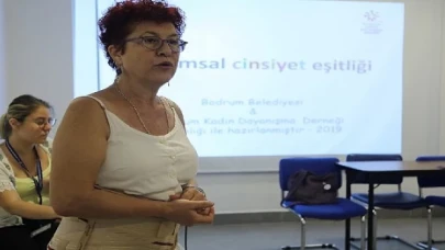 Psikolojik ilk yardım ve toplumsal cinsiyet rolleri atölyeleleri düzenleniyor