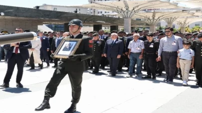 Tank Okul Komutanı Tuğgeneral Kaya’ya son görev