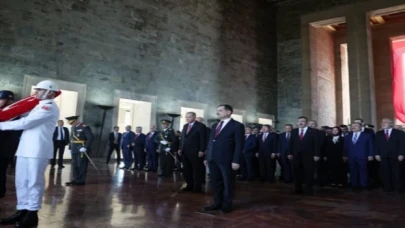 Anıtkabir’de Zafer Bayramı coşkusu