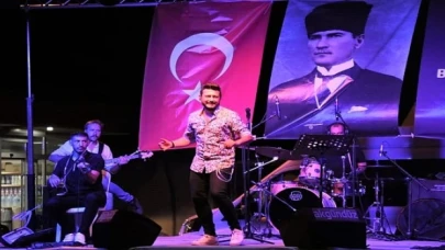 Aydın Büyükşehir Belediyesi’nden Çeçtepe’de Muhteşem Konser