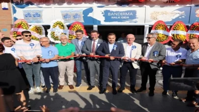 Balıkesir Bandırma’da ’sosyal market’ devrede