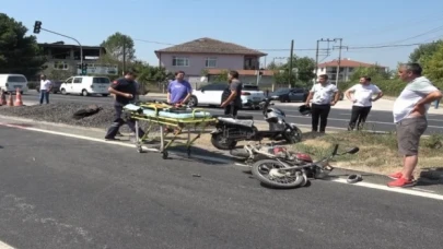 Düzce’de yasak yerden geçti, otomobil çarptı!