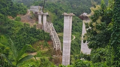 Hindistan’da tren yolu köprüsü inşaatında facia: 28 işçi yaşamını yitirdi