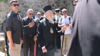 İptal edilmesi istenen Sümela Manastırı’ndaki ayin güvenlik önlemleri eşliğinde gerçekleşti